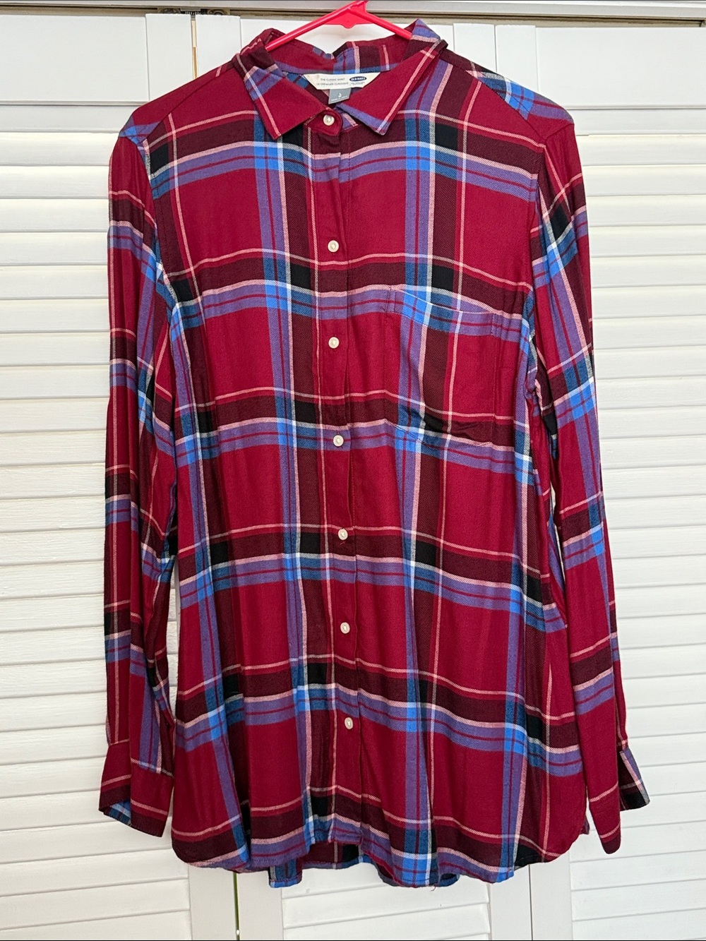 Old Navy Classic plaid flannel shirt thin PJ or lounge camping L large button